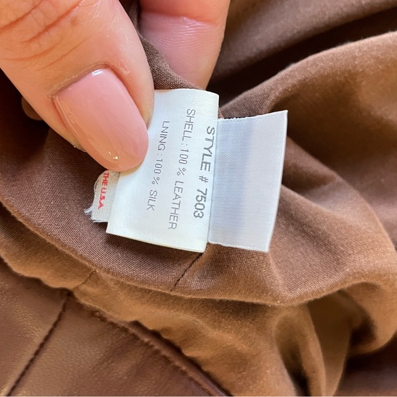 Oscar De La Renta 100% Leather + Silk Brown Jacket - Picture 6 of 6